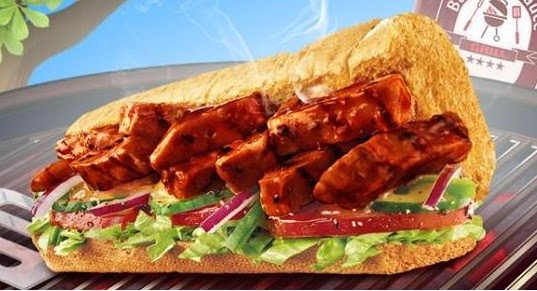 BBQ kuřecí sendvič